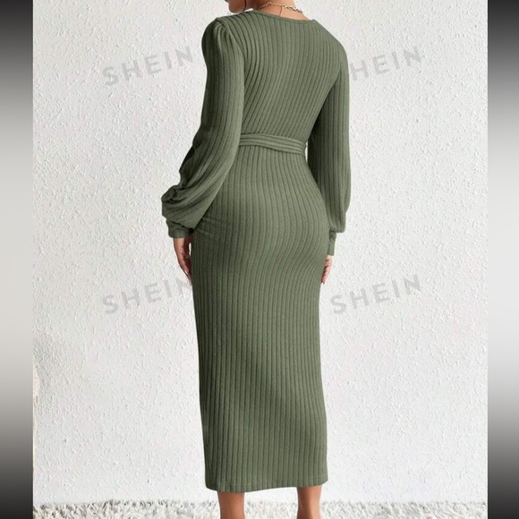 Maxi maternity dress - Picture 3 of 4